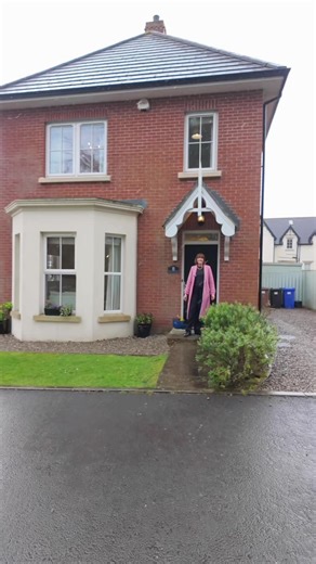 8 Tullynagardy Grove, Newtownards, BT23 4ZJ It Detached house 4 Bedrooms 1 Reception 2 Bathroom Offers Around £319,950 Popular residential location A beautifully presented four-bedroom detached home extending to approx. 1,257 sq ft, offering modern and well-proportioned family accommodation throughout. The property features a bright living room with bay window and cast iron fireplace, alongside a contemporary fitted kitchen with Quartz worktops and full range of integrated appliances, open plan 