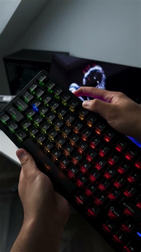 HE75 V2#epomaker #tech #setup #pcsetup #desksetup ‪@Epomaker‬
