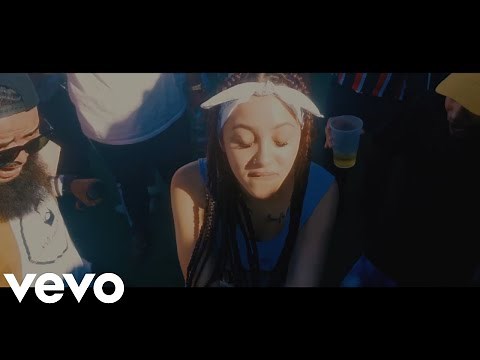 Meneer Cee (Big Afrikaans) - Wie Se Kind Is Die [Official Music Video] | Afrikaans Amapiano