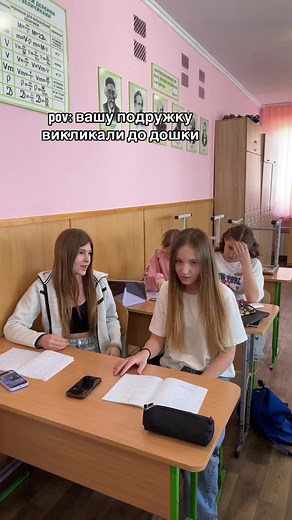 Відео користувача linguist (@linguist.irpin) з композицією «original sound - kardashianshulu»