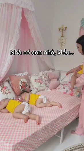 #baby #fyp #xuhuong #gaixinh #giadinh #xuhuongtiktok #mebimsua #funny #funnybaby