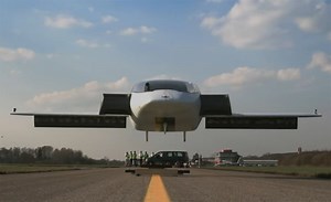 the lilium electric aircraft takes its maiden flight