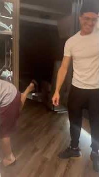 T-Boz Films Chilli & Matthew Lawrence Dancing on TLC Tour Bus July 2023 | TLC-Army.com