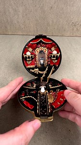 Phantom of the Opera Polly Pocket 🖤 Credits: @pollyther | The Nocturnal Cult