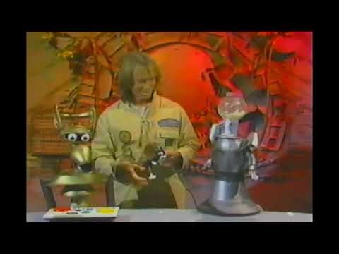 MST3K KTMA: Crow and Tom Servo's Clothespin Hijinks