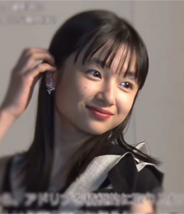 白山乃愛：美しさと才能の全て