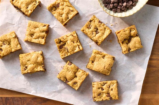 The Easiest Way to Make Chocolate Chip Cookies? Turn Them Into Bars