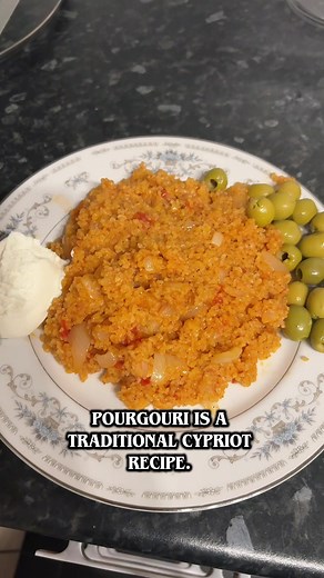 Traditional Greek Cypriot Pilafi Pourgouri Recipe