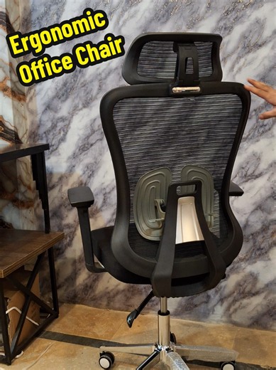 Ergonomic Office Chair — Premium Mesh Recliner for Office Use