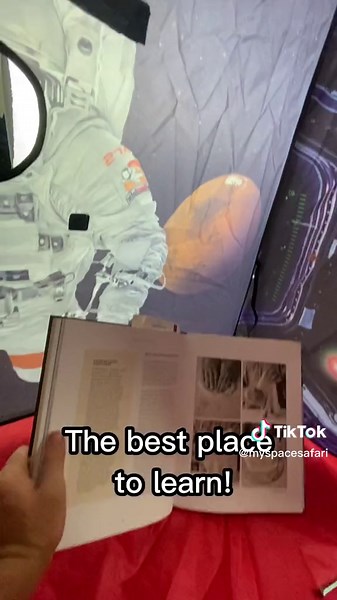 Explore SPACE 🔭🪐🚀 with the MySpaceSafari space tent! #tent #myspacesafari #spacetent