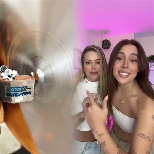 Por favor comparte con tus amigos #pov #herramientas #sketch #gracioso #actuación #historia