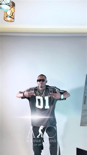 Dernière vidoe du showbizz avant le mois du carême !!! Merci à tout ceux qui ont soutenu le mouvement 22 ans #claire_dedans #peuplebamoun #prop_prop_prop #prince #Roi20