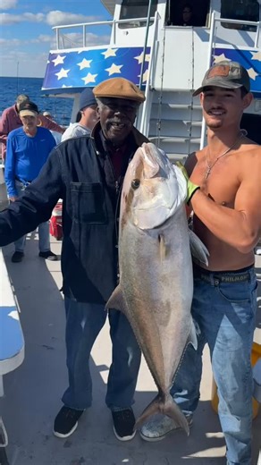 Giant Amberjack!! Lists of trips available in November! Give the office a call or book online DestinFloridaDeepSeaFishing.com #fishing #florida #fishingtrip | American Spirit Party Boat