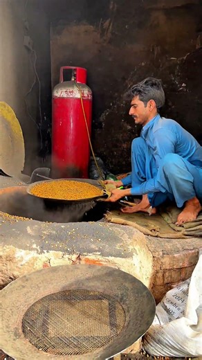 Roasted Chana Making Process in Factory | Traditional Roasting Technique