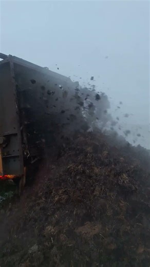 compostage avec un épandeur