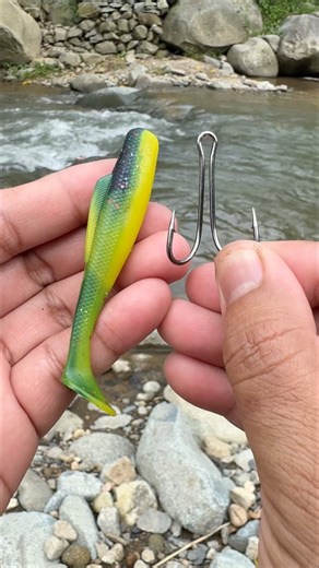 How to Rig Soft Lures on Different Hook Types👍👍 . #HookSetup #fishingtutorial #FishingDIY #fishingknots #fishingtips #fishing #fishinghack #tutorial #diy #howtofishing | Kang Muhidin Fishing