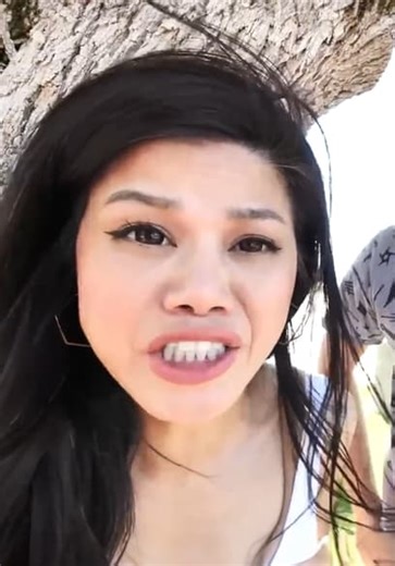 Vy Qwaint S01:E10 - Agent Peters Is Back!?