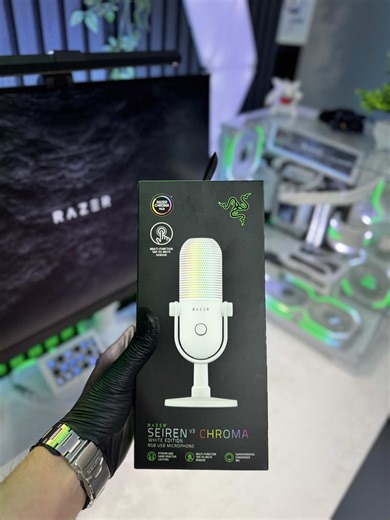 Razer Seiren V3 Chroma: Perfect Mic for Content Creation