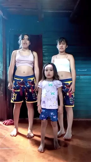 Videos de @dai y Ivana flor (@flor.aidet.y.aitan) con “CHANEL - Tyla”