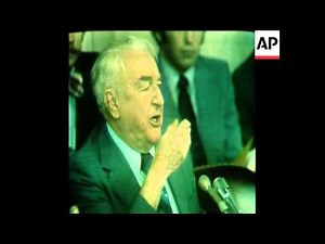 SYND 28 6 73 DEAN ANSWERS ERVIN IN WATERGATE HEARINGS