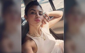 Jacqueline Fernandez Drops A Sexy And Bold Post; Feels ‘Far Far Away’ Going Almost Bare For The Camera-PIC INSIDE | SpotboyE