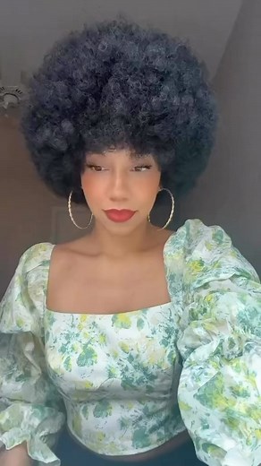 Message ✔️@aly.masters Are protective styles actually protecting !?👀 they CAN BE! if done right❤️ #naturalhairstyles #protectivestyles #naturalhair #braids #boxbraids #hair #knotlessbraids #explorepage #naturalhairstyles #feedinbraids #blackgirlmagic #fauxlocs #braidstyles #hairstyles #knotlessboxbraids #locs #neatbraids #healthyhair #braider #explore #blackhair #hairstylist #lemonadebraids #goddesslocs #cornrows #wigs #teamnatural #tribalbraids #stitchbraids #crochetbraids | Protectivestyles