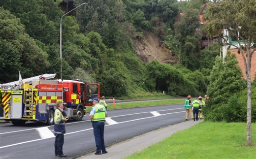 Landslide closes Dunedin streets prompting evacuations