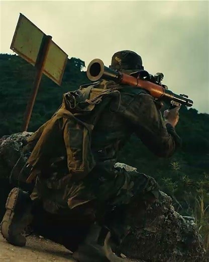 Framed from the start: The tactical master becomes a pawn