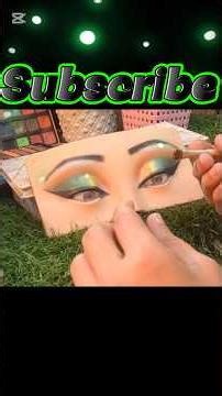Green Golden Eyes Makeup Look #shorts #eyemakeup #makeuptutorial