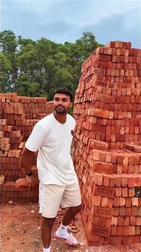 سرق "طوبة طوبة" ليبني قصر أحلامه! 😱 الحقيقة التي صدمت الجميع! 🏰