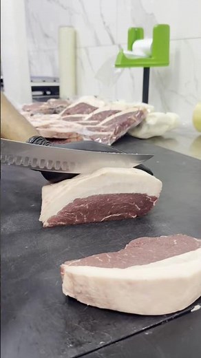 how to cut Picanha steak #food #cookingtips #bbqmeat #steak #grilltime #grillskills #shorts #Brazil