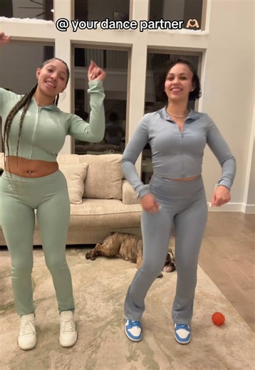 sc - roseleedi 👻 (we filmed some YT vids for yall🙈) #fyp #roseleedi | dance