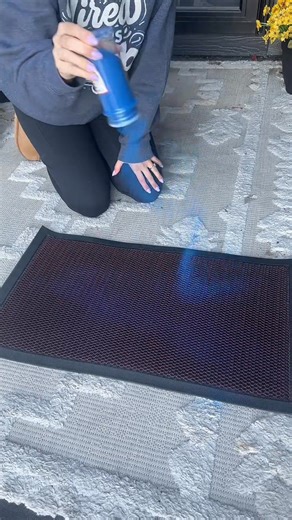 Honest review of the viral #muddymat 🤨 #SuperBrandDayBFCM #tiktokshopcreatorpicks #doormat #tiktokshopblackfriday | 𝐻𝑒𝒶𝓉𝒽𝑒𝓇 / mom of 4