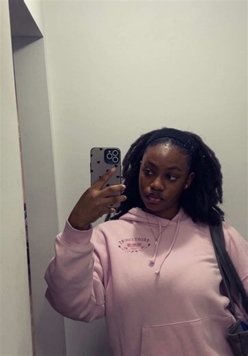 Transforming into a Dreadhead: The Sew-In Method