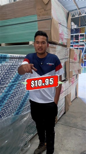 Tabla Roca Panel Rey 🤴🏻 $10.95 🔥 La misma que usan en USA 🇺🇸 calidad reconocida y excelente acabado✨ Pero si quieres optimizar presupuesto 💵 sin perder funcionalidad 🏗️ 💰 Gypsum Board $8.95 Más económica y te funciona de la misma manera 😉 Disponible ✅ 🔩 Toda la perfilería ⭐ Pastas y accesorios ✔ Todo listo para instalar Realizamos envíos en la Zona Oriental 🚚 con una logística rápida ⚡ y efectiva 🤩 Y lo mejor, puedes pagar al recibir 💵 Haz clic 📲 y cotiza al instante 👨🏻‍💻 📌 Pre