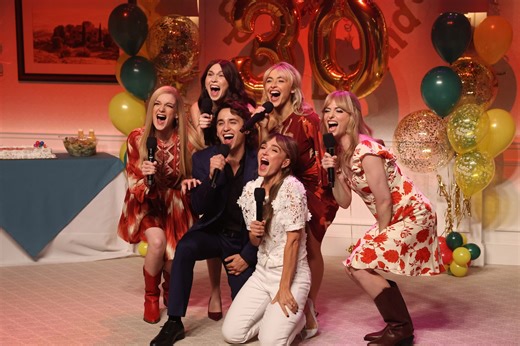 Sabrina Carpenter Sang Taylor Swift in SNL's Domingo Cold Open with Marcello Hernandez