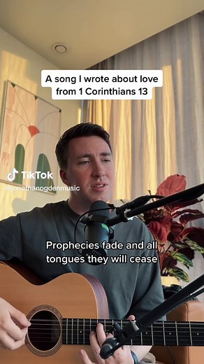 Biblical Description of Love Song | Valentine's Day Worship Music
