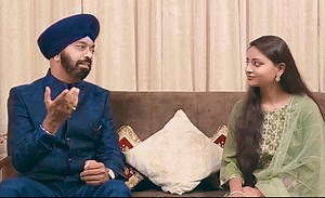 Kisi Raah Mein Kisi Mod Par ❤️❤️❤️ Dr Gurjeet Singh & Apurva Srivastava Original Song Credits: Singers: Mukesh and Lata Mangeshkar Movie: Mere Humsafar Music Director: Kalyanji Anandji Lyricist: Anand Bakshi Actors: Jitendra and Sharmila Tagore Disclaimer: No copyright infringement is intended. This video is made only for the purpose of entertainment. #Mukesh #LataMangeshkar #KalyanjiAnandji #AnandBakshi #oldhindisongs | Dr Gurjeet Singh