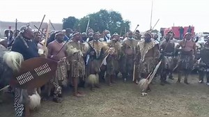 Prince Misuzulu arrived at Khangelamankengane palace dressed like the late King Goodwill Zwelithini. The Zulu prince is tipped to take over as the next King of the nation. #RIPQueenMantfombi Video: Sihle Mavuso - IOL Politics | IOL News