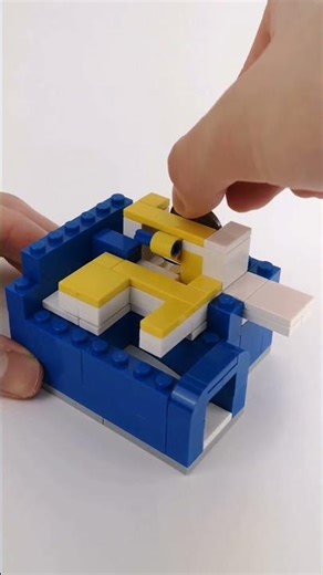 Making a mini LEGO Candy Machine