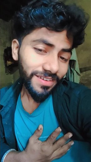 #najro me basa le der na kr sine se laga le der na kr#