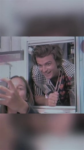 Joe Keery Reveals His Top 3 Stranger Things Characters #strangerthings5 #steveharrington #tiktokviral #upsidedown