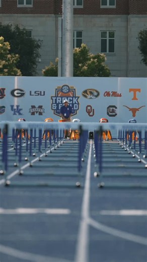 A STAR IS BORN 🥇🌟 @habiba.harris100mh is your SEC 100m Hurdles CHAMPION!!! #GoGators 🐊 | Florida Gators Track & Field and Cross Country