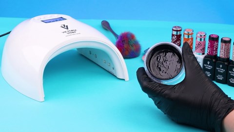 Nail Art Techniques for a Flawless Look