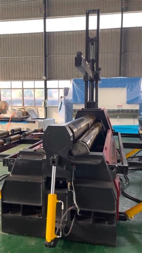 🎥 Four Roll Plate Rolling Machine Testing at HARSLE Factory! Experience the precision and power of HARSLE’s 4-roll plate rolling machine — perfectly designed for smooth forming, excellent roundness, and high efficiency in metal fabrication. Our engineers conduct strict testing to ensure top performance before every delivery. 💪 👉 Want to improve your production accuracy and efficiency? Contact us today for more details or a free quotation! 🌐 https://www.harsle.com/rolling-machine/ 📧 E-mail: 