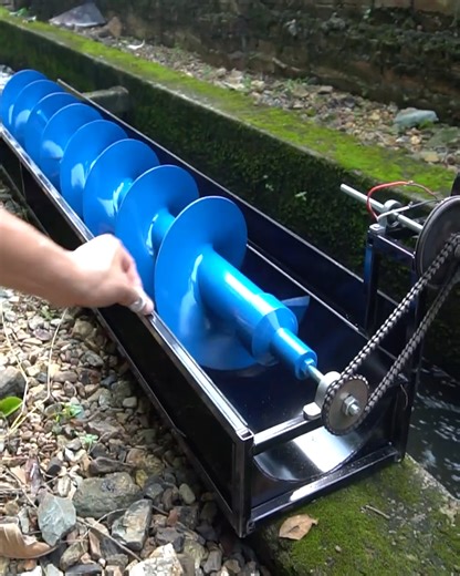 177K views · 1.3K reactions | Building a High Powered Archimedes Screw Turbine | DIY & Crafts | Facebook