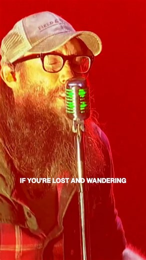 “If you’re lost and wandering Come stumbling in like a prodigal child.” 🔥 Taking it back to 2015, when Crowder delivered a standout performance of “Lift Your Head Weary Sinner (Chains)” at the Dove Awards. Don’t miss the 57th Annual Dove Awards — tickets are on sale now at doveawards.com 🕊️ | GMA Dove Awards