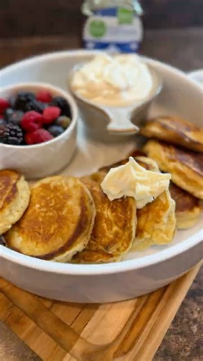 Eggnog Pancakes (Christmas Morning Edition)