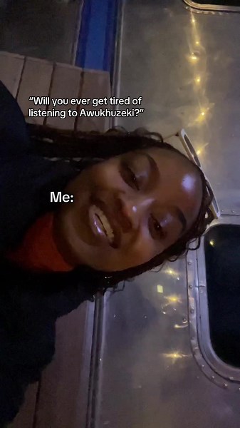 Awukhuzeki by DJ Stokie - Timeless Private School Piano (2021)