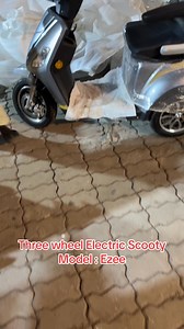 208K views · 2.5K reactions | Three wheel Scooty Model: Ezee UAN: 03-111-125-100 For whatsApp: Https://wa.me/923114338666 | AGRO POWER | Facebook
